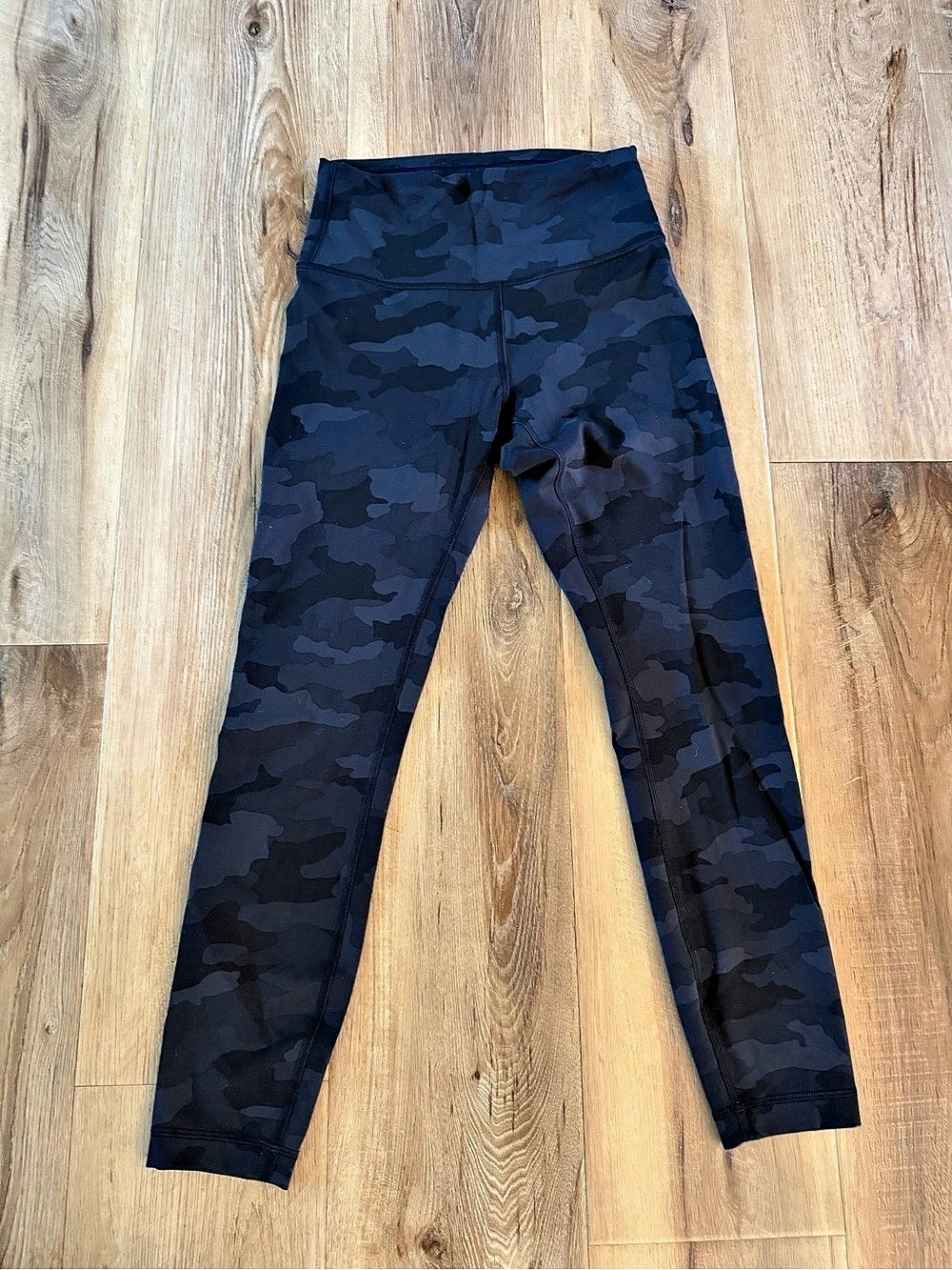 Lululemon Wunder Train  High-Rise Pant 25" Camo Leggings-Size 6